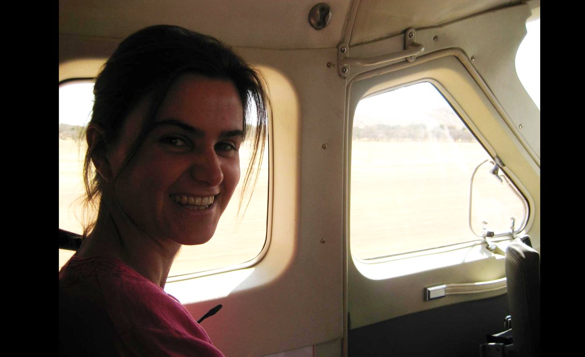 DFID_UK's tweet image. Today we are launching the Jo Cox Memorial Grants which will provide support to help grassroots organisations working on issues that were close to Jo’s heart.
gov.uk/government/new…

#IWD2018 #TimeIsNow #aidworks