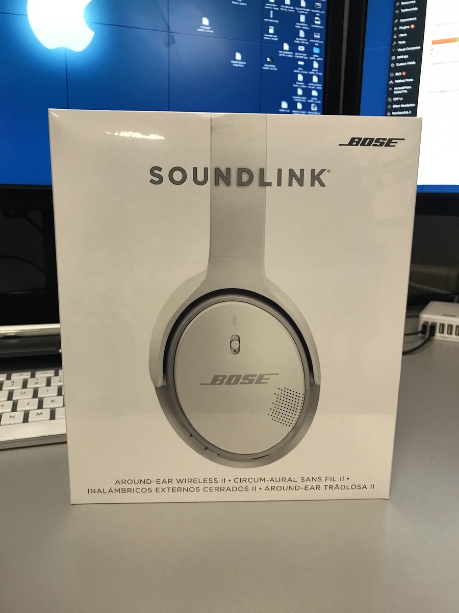THEREDSM0KE's tweet photo. Thanks for the free headset @UpsideTravel . Arrived in about a week https://t.co/g9jVJ07Xvq