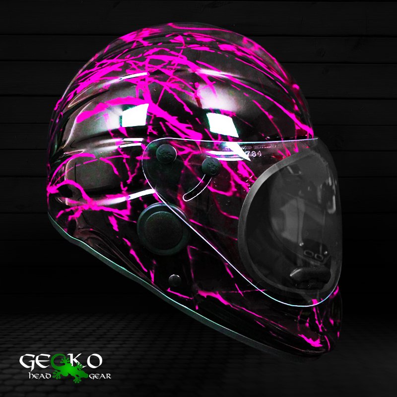 <a href="/GeckoHeadGear/">Gecko Head Gear</a> are celebrating #InternationalWomensDay this week with a new custom helmet colour mix called "Coral".

Coral can be applied to the custom surf and full face helmets in our webshop: shop.geckoheadgear.com/product-catego…

#ForThoseWhoUseTheirHead
#GirlsWhoRide