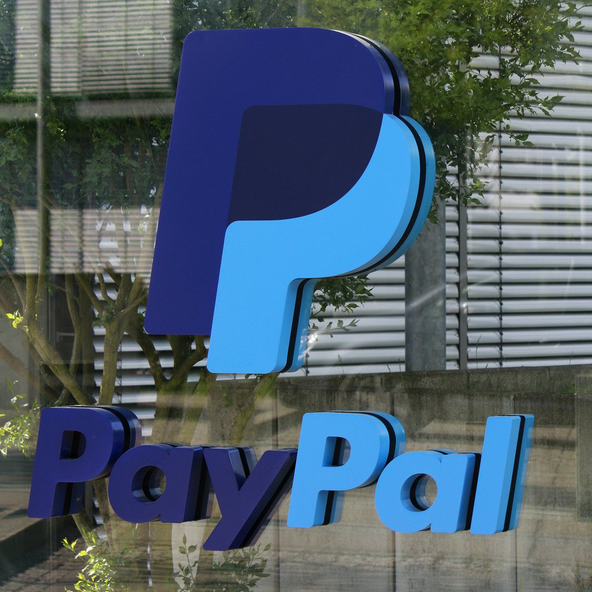 CryptoWindow's tweet photo. Paypal Files Patent for Expedited Cryptocurrency Transaction System https://t.co/18dvUpf24Y https://t.co/N0EsR40kBR