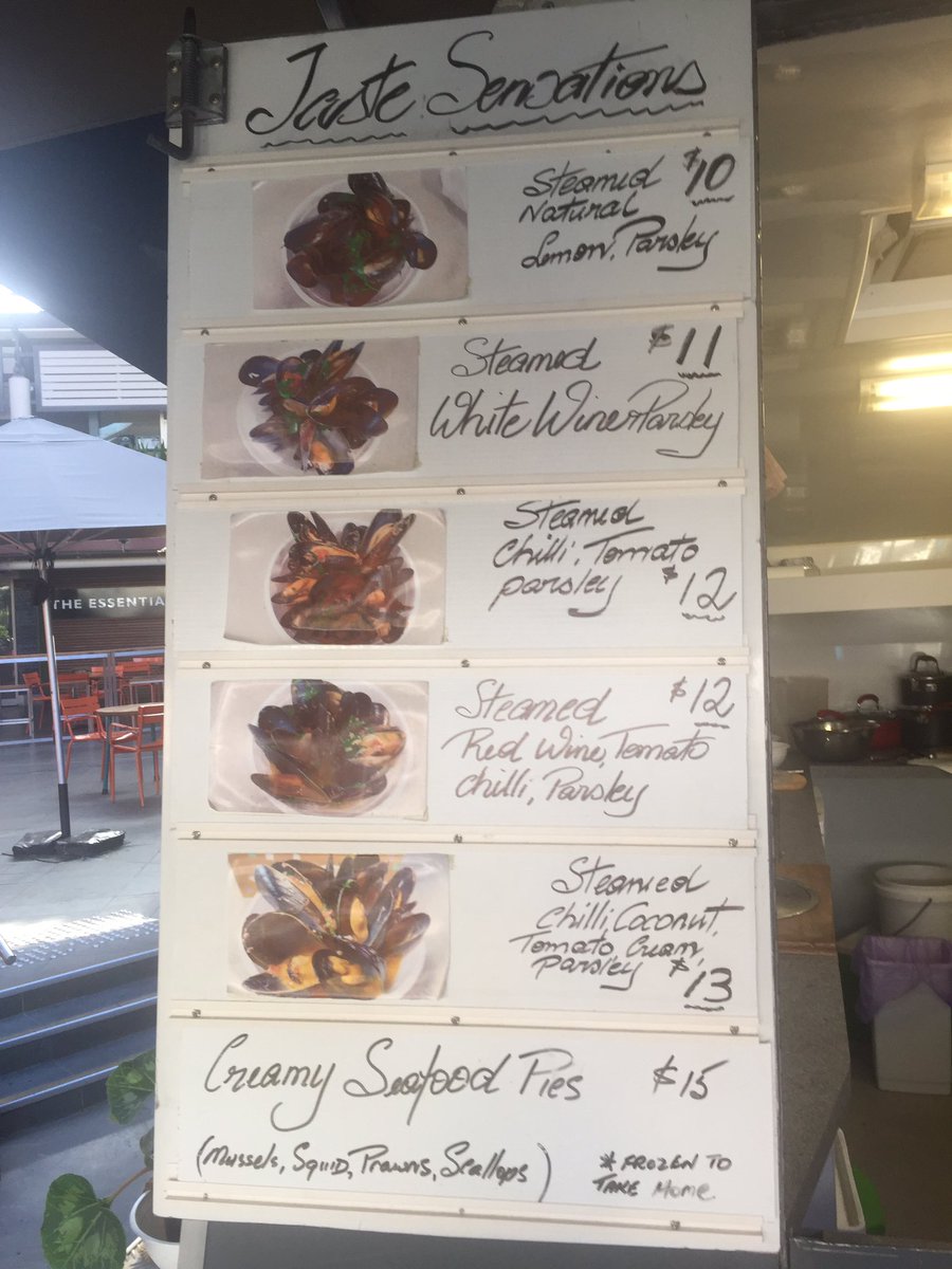 SeaBountyMussel's tweet photo. Pixie's special recipe #musselpot #prahranmarket tomato, chilli coconut cream and parsley! Yum https://t.co/5qDNzpayak