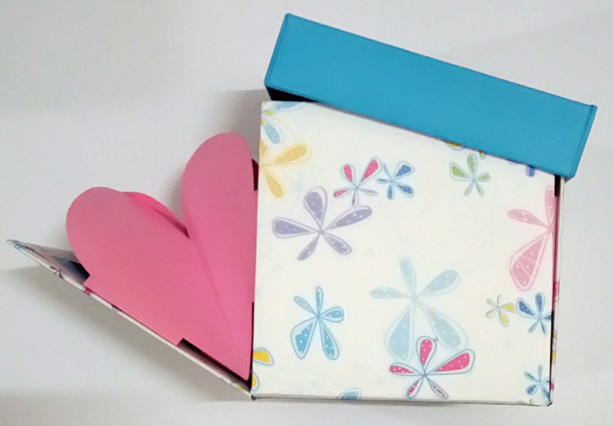 BoxofSupriseCo's tweet image. Mencari hadiah unik dan penuh kejutan utk yg tersayang? Dari harga serendah RM25 shj exc pos. #explosionbox