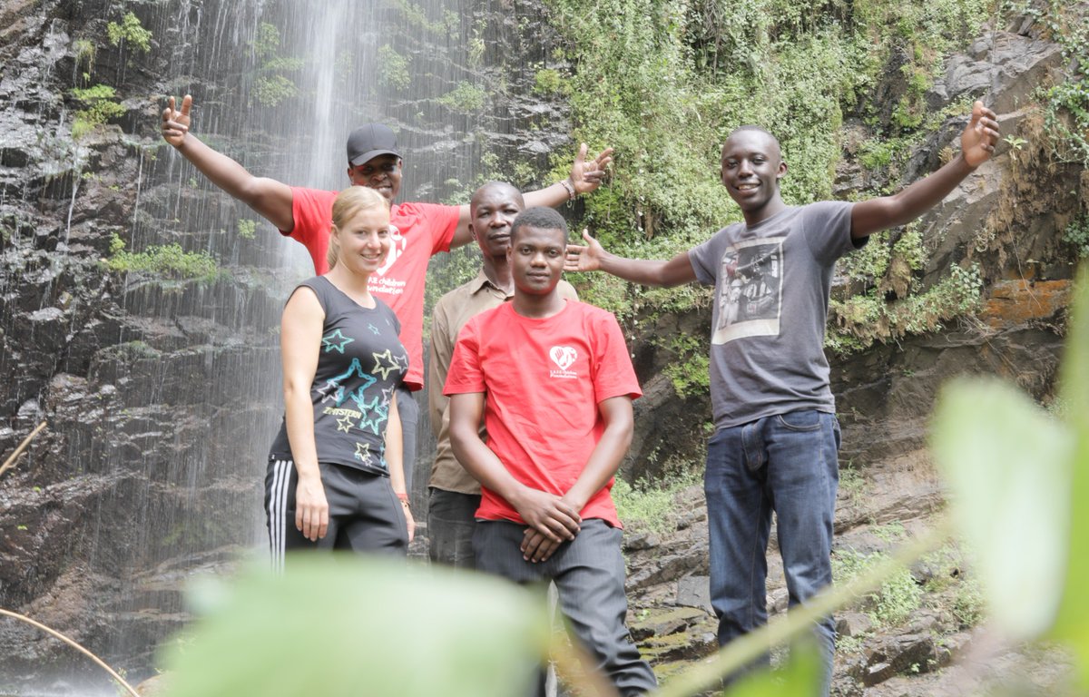 We had a great #TeamBuilding weekend #trekking to Walwanyi falls, Bududa. Great thanks to Zaale Homestay &amp; Peter the great tour guide. #VolunteerBenefits