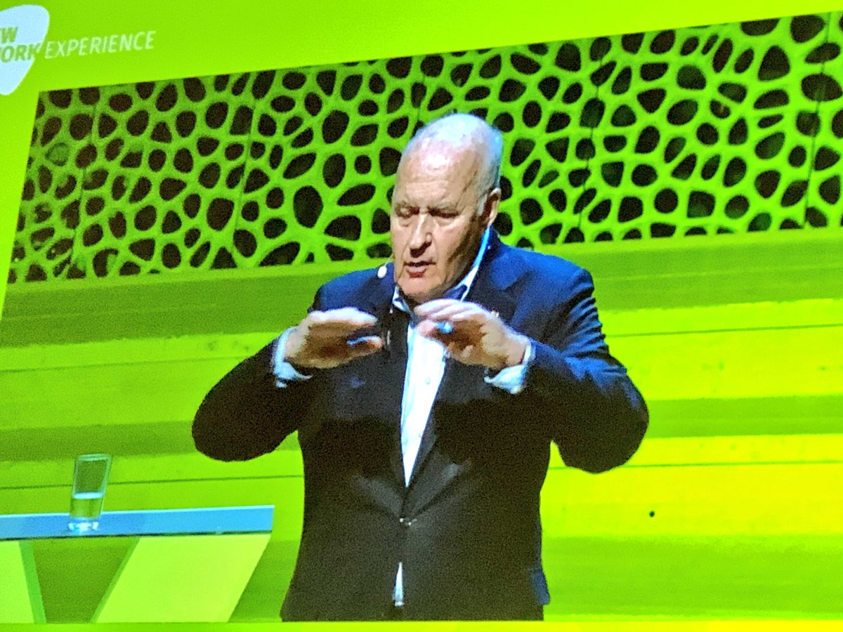 „Worte sind wichtig“, sagt @goetzwerner : „Freizeit vs. Arbeitszeit sind die falschen Begriffe. Denn es ist immer nur eines: Lebenszeit. Mit dieser Erkenntnis ändert sich gesamte Perspektive auf das Thema Arbeit...“  #NWX18