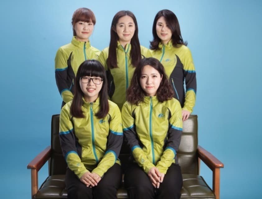 kimeunjungintl's tweet photo. Team kim's insta update 
#2010 #until now 
#kimminjung #leesunmi #kimyoungmi #kimeunjung #kimseunyoung #kimkyeongae #kimchohee

#teamkim
#many #effort&amp;passion #sacrifice&amp;dedication
#wewillremember #andthankful
#familyphoto #bigfamily

#now #isnottheendbutstart https://t.co/aiTF7zBXbK