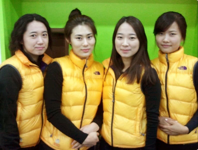 kimeunjungintl's tweet photo. Team kim's insta update 
#2010 #until now 
#kimminjung #leesunmi #kimyoungmi #kimeunjung #kimseunyoung #kimkyeongae #kimchohee

#teamkim
#many #effort&amp;passion #sacrifice&amp;dedication
#wewillremember #andthankful
#familyphoto #bigfamily

#now #isnottheendbutstart https://t.co/aiTF7zBXbK