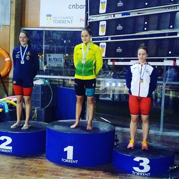 cnvila_real's tweet photo. ROSA MARTÍNEZ SEGUNDA CLASIFICADA AUTONÓMICA EN LA PRUEBA DE 800 LIBRES!!!!!
 #cnvila_real #sme_vilareal 
#EndavantEsports #JuntsSomMésForts #bancomediolanum #geotiles_official @cnvila_real @VillarrealCF @ajvila @SMEVILAREAL 
https://t.co/9kvE7FyLLw https://t.co/rLH699ehPd