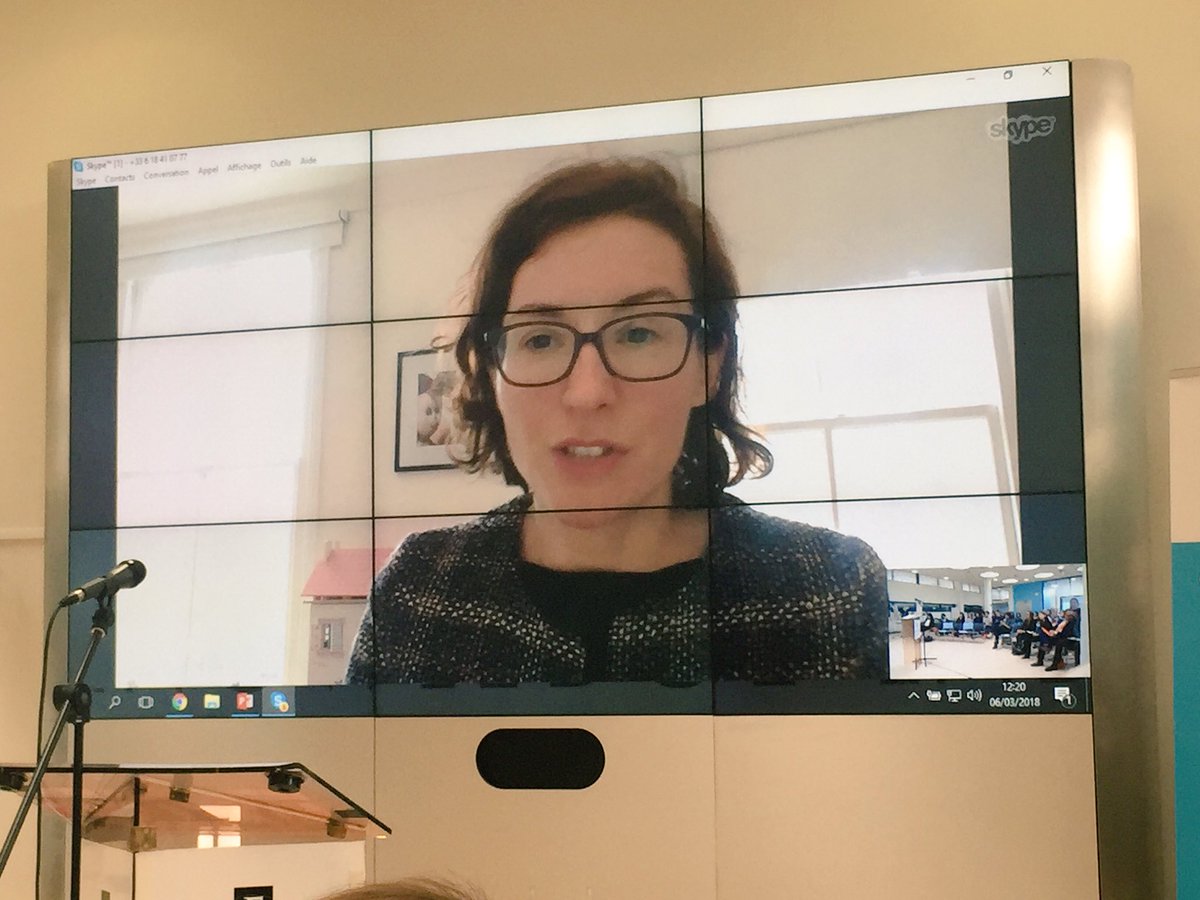 ESSEC Business School tweet media