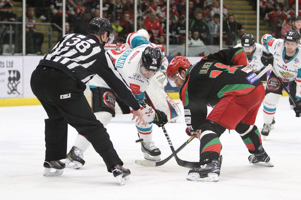 BelfastGiants's tweet photo. Thanks to everyone @cardiffdevils on hosting a great Challenge Cup Final @IceArenaWales👏

Not the result you guys wanted - though all staff + volunteers were classy &amp; professional to work with over the last month and on Sunday. Thank you🏴󠁧󠁢󠁷󠁬󠁳󠁿👍 #CCFinal18 https://t.co/xqeqmXPgnR