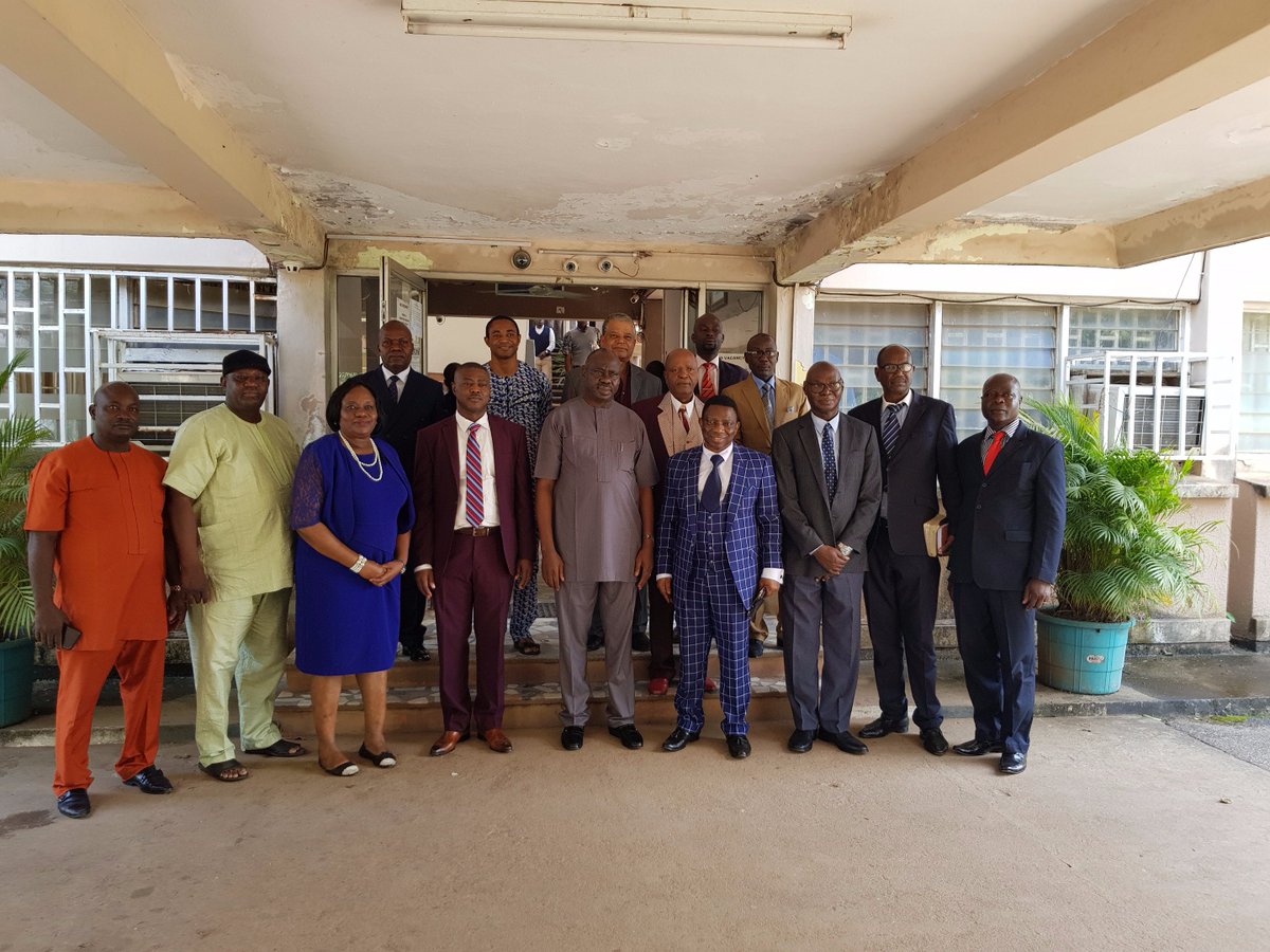 UNIBENPRO's tweet photo. Courtesy visit by Senior Pastor of Believers Ministries, Rev. Samuel Osaghae and his entourage to UNIBEN. #UNIBEN @greatuniben @UniversityofBen @uniben_sug https://t.co/IrN8qPDH6s