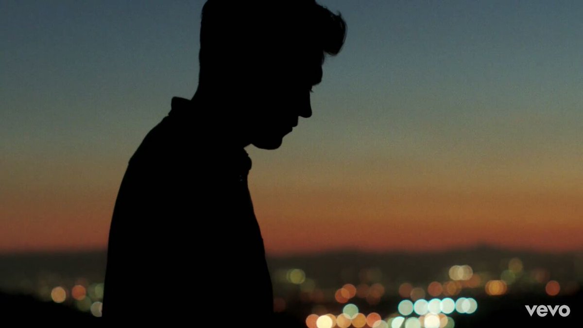 Emma_Fodor18's tweet photo. OMG I'll lose my mind.  This music video is just simple perfect.   Music ✔️ @NiallOfficial  ✔️ The Girl ✔️ #OnTheLooseMusicVideo https://t.co/8IWQoVrPZ4