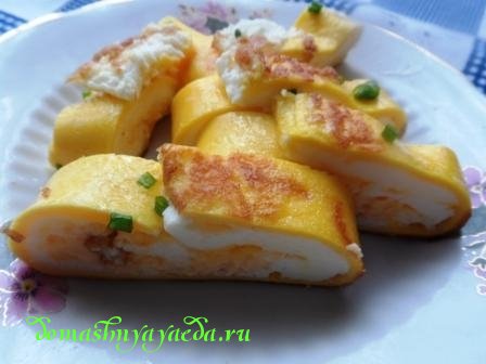 formus53's tweet image. Привет !Нежный и  аппетитный яичный рулет сыром .  Оригинальная подача  прекрасного завтрака. Рецепт простой, но удивит ваших домочадцем своим видом и вкусом
 domashnyayaeda.ru/blyuda-is-yaic…