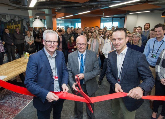 wearemago's tweet photo. Today marks our four-month MAG-Oversary in our fantastic offices at the 4M building onsite at @manairport. Here’s a snap of the grand-opening by CEO Charlie Cornish #MAGO #NorthernTech #4M #newffices #Googlesque #Techtacular #timeflies #airportpuns https://t.co/mbfpwnFvsB