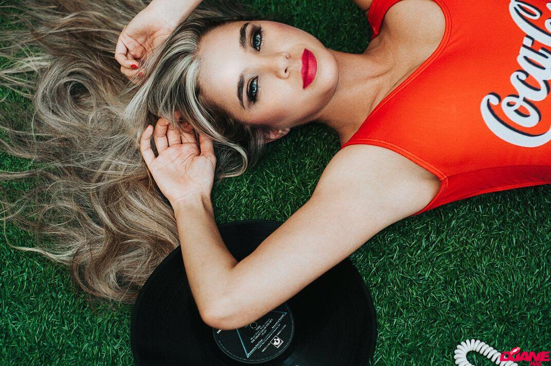 DjaneMag's tweet photo. We are excited to announce that DJane Mar's first #single will be available soon!

Colombian DJ and model teamed with DAXSEN to create something really special for you!

Stay turned! "REMEMBER" will be out very soon.

Don't forget to VOTE for #DJMar at https://t.co/wkr5Qi2YFM! https://t.co/RYpwjWaI3F