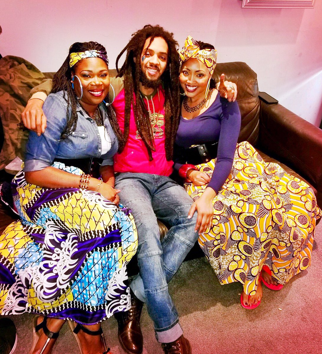 swanvocals's tweet photo. #TheWailers #MarieAnnThompson #JoshDavid #MavisSwanPoole #UK #NewCastle #o2 https://t.co/nVyh6rw7wm