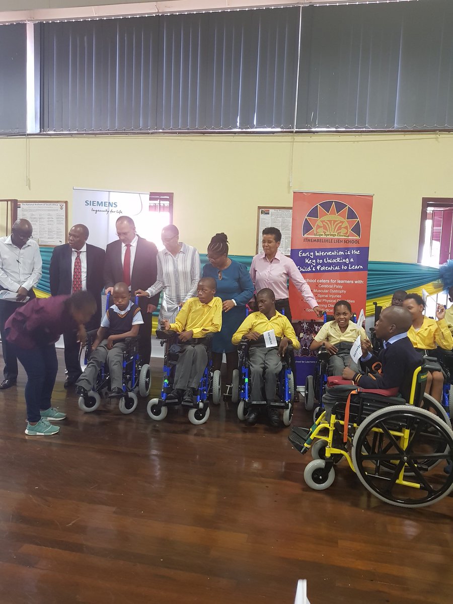 SiemensAfrica's tweet photo. Our Executive Director, @RNkuhlu says, "we collaborate with our local communities to contribute to genuine, sustainable social upliftment." https://t.co/j8nxohqWWi