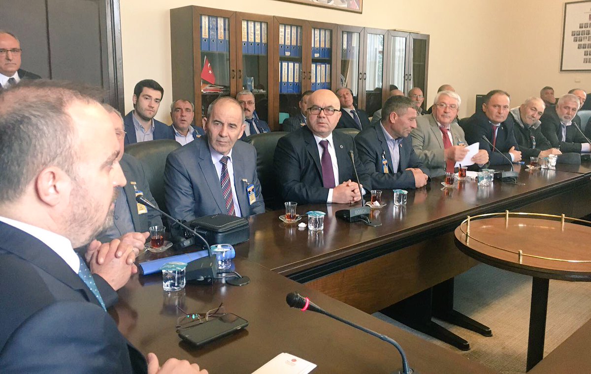 Çkale Ziraat Odası Bşk, Kent Konseyi Bşk, Muhtarlar Derneği Bşk ve Merkez Muhtarlarımızla bir araya gelerek şehrimizi konuştuk.