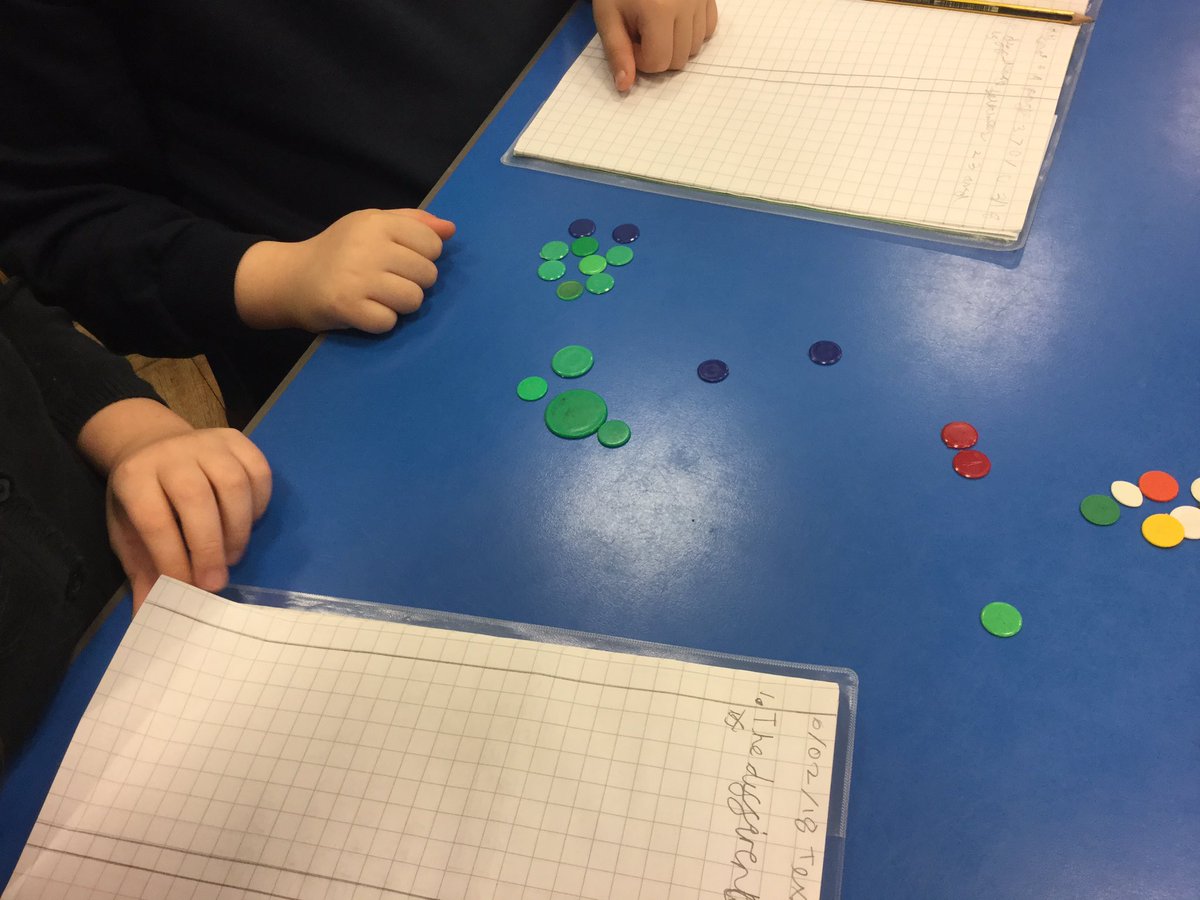 EPSMissMHardy's tweet photo. Y3 continuing with understanding the #meaningofdifference in Maths this morning. #manipulatives #collaboration #explainanddemonstrate #Y3areMathsExperts @Gaynor_Spence @Eastfield_EN3 @EPSNicoleJ 🌟🙌🏼😁 https://t.co/fjbgmfEJ2O