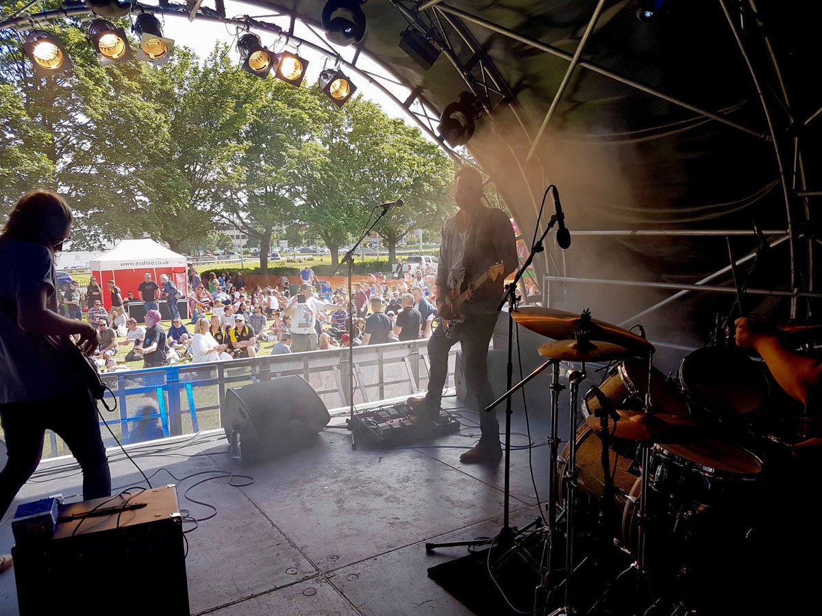 PRZ Live tweet media