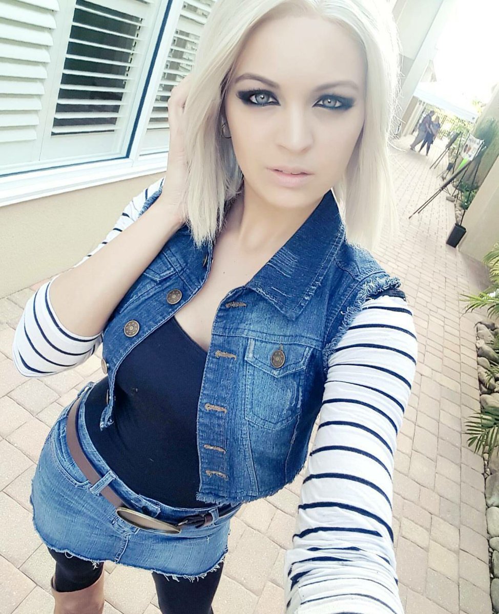 Sith Vegeta On Twitter Número 18 Android 18 Cosplay Dbz Part03 