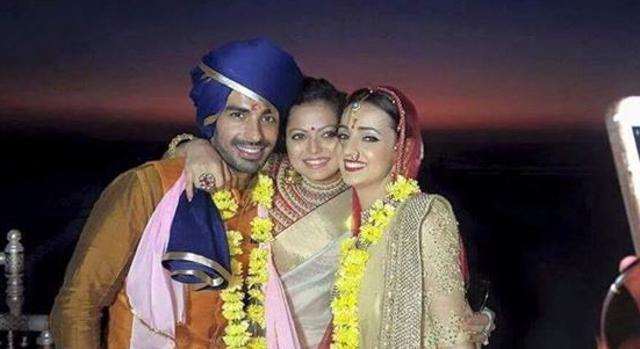 أحلى 3 أشخاص مين بيوافق الرأي؟؟