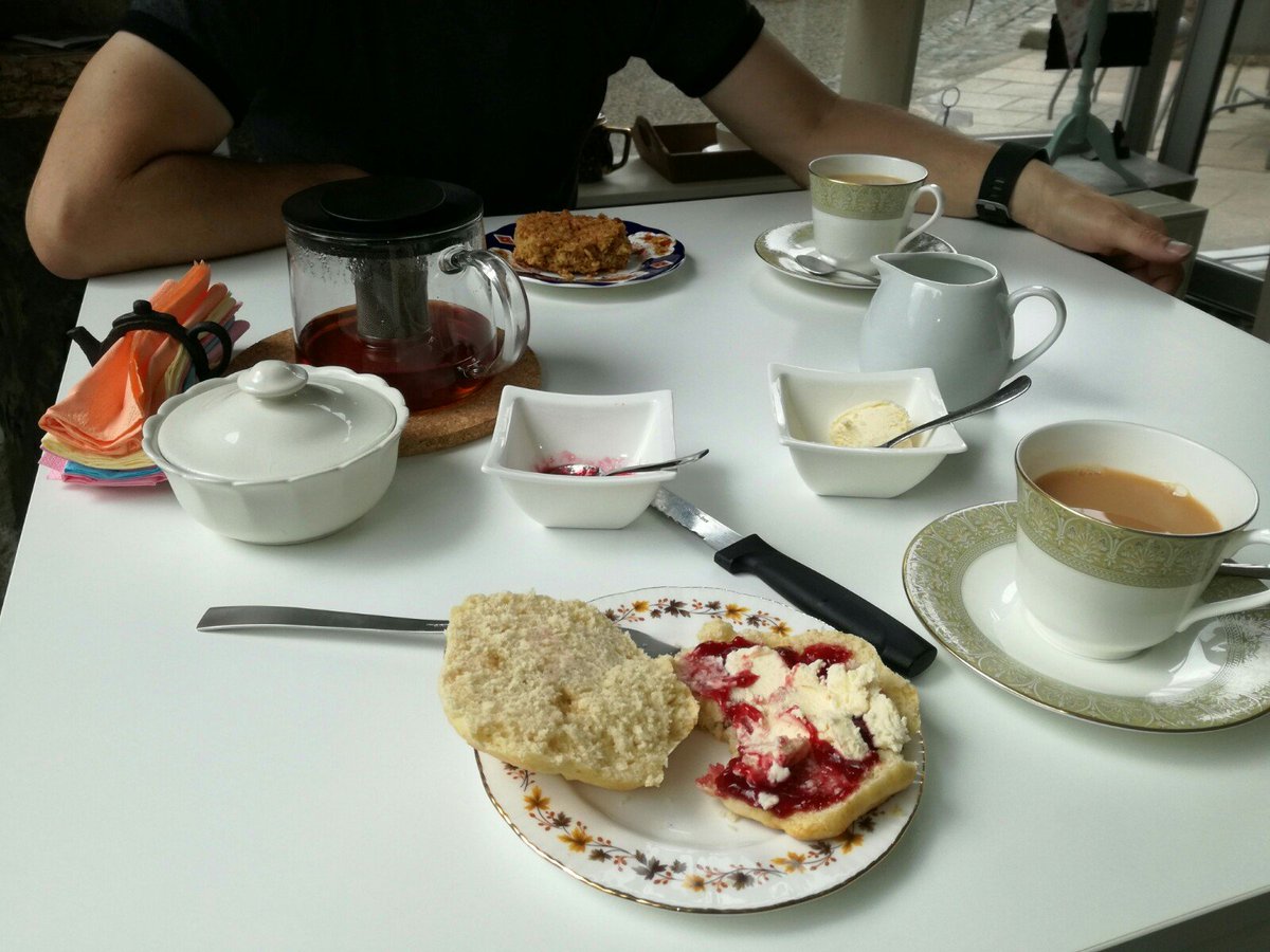 We found this little English tea room while cycling in France. We would love to share the location with you #secret #tea #room #France #cycling