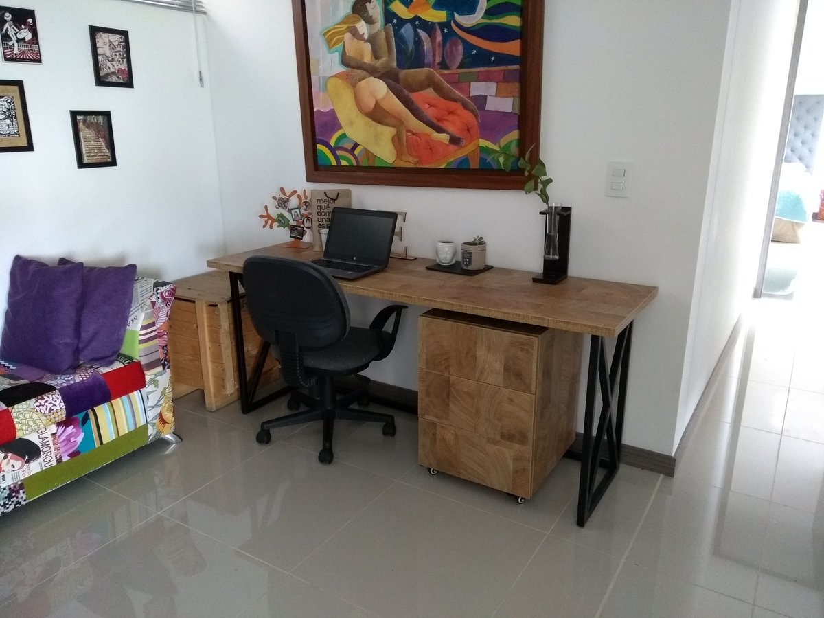 JFCarpinteria's tweet photo. Personaliza tu hogar y crea espacios que te hagan feliz @JFCarpinteria ∆ ¡Contáctanos!  #estiloindustrial #escritorio #personalizacion #carpinteria #diseñodeinteriores #Medellin #hogar #decoracion  #mueblesamedida #mobiliario https://t.co/JA3m5dqrK9