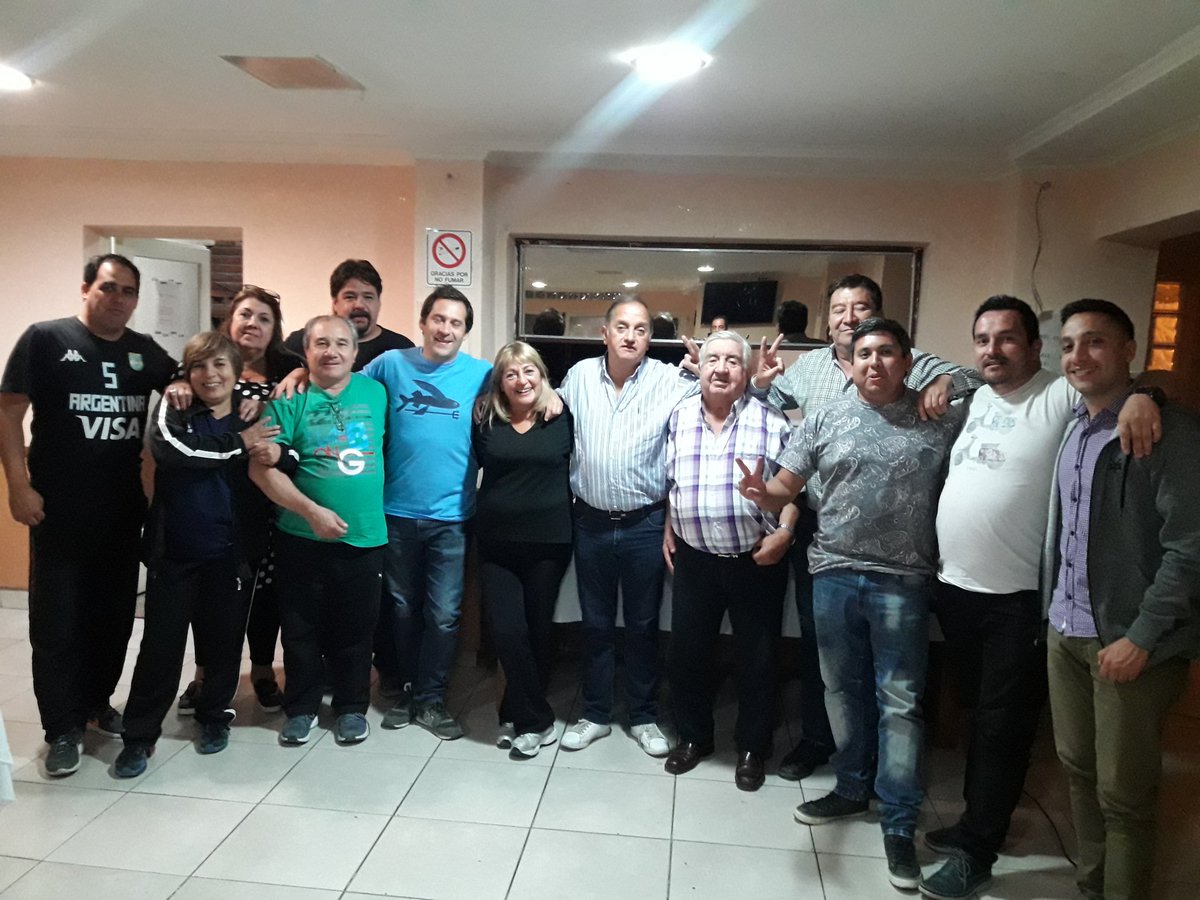 pjcomriv's tweet photo. #partidojusticialista reunion de la mesa de conduccion con nuestros consejales https://t.co/snC1DPbAIU