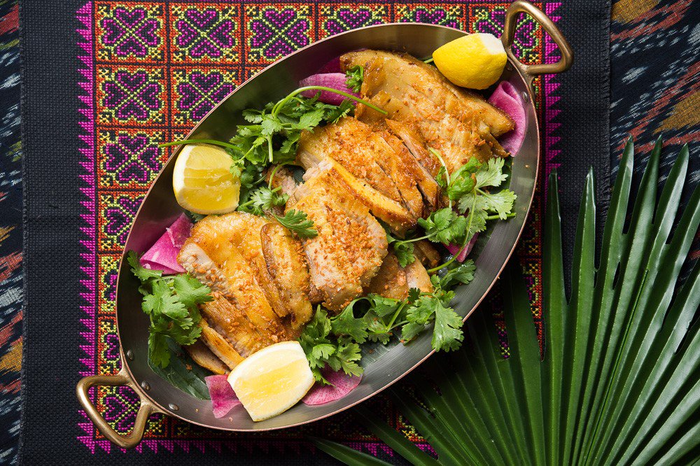 USHGNYC's tweet image. Our @gramercytavern team is collaborating with Matt Danzer &amp;amp; Ann Reding of @uncleboons for a dinner on 3/12. The dinner will showcase playful updates on regional Thai cuisine alongside Gramercy Tavern's vegetable-centered refinement. Reserve your spot: sevenrooms.com/events/gramerc…