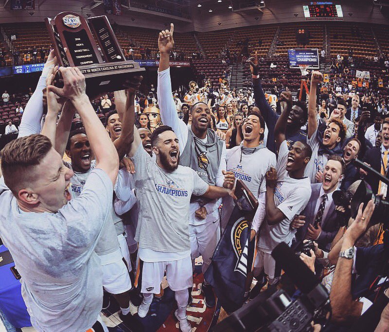 francisalonso10's tweet photo. What a feeling... we’re going dancing 🕺🏻 https://t.co/lCld7roVlu