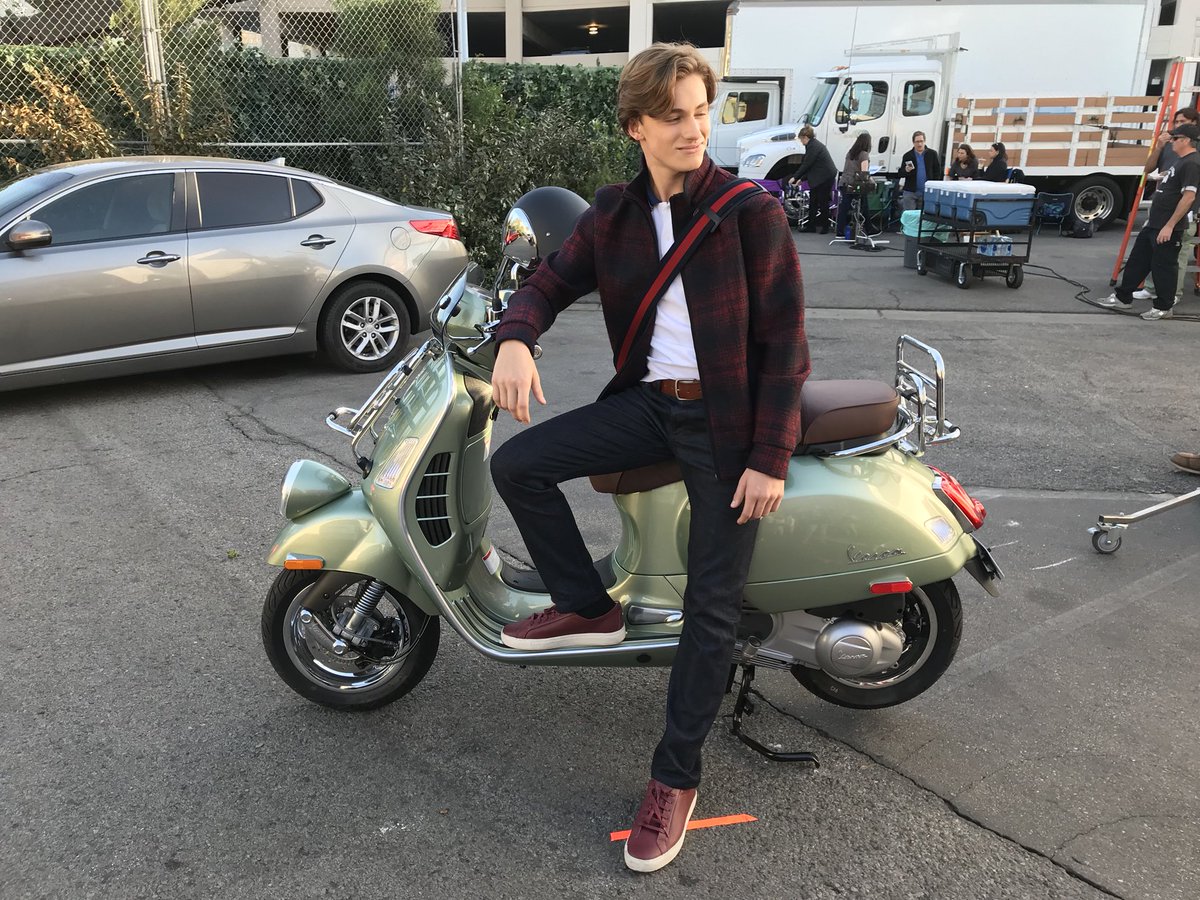 Logan Pepper on X: Cooper has his Gucci and his Vespa on tomorrow night's  episode of #AmericanHousewife  it's a really fun one, you should all  watch! @AmericanWifeABC  / X