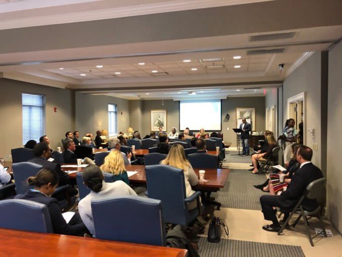 Inquisitive crowd this am at the <a href="/ColaChamber/">Columbia Chamber</a> Issues Forum. Discussing pressing legislative issues w/ <a href="/MicahCaskey/">Micah Caskey 🇺🇸</a>  <a href="/EDRUSHDev/">Torrey Rush</a> <a href="/carlblackstone/">Carl Blackstone</a> Rep Brawley and Rep McEachern.