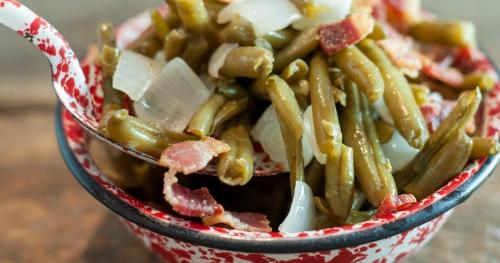 Whether it's sprinkled on some vegetables, wrapped around some meat, or eaten straight from the pan, bacon transforms any meal from bland to the best thing ever! <a href="/farmwifefeeds/">Jennifer Campbell</a> shares 15 bacon recipes for every meal of the day! #INAgPromo #Bacon - sot.ag/7p4Xw