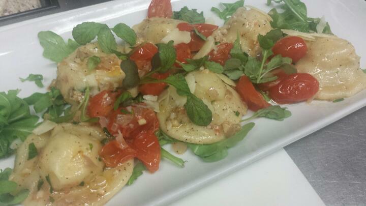 One of this week's feature dishes available at Vic's on Wellington in the <a href="/FourPointsLDN/">Four Points London</a> hotel: Margarita Ravioli-house made ravioli filled with garlic bocconcini cheese, basil leaf &amp; sundried tomato tossed in tomato basil sauce. #londonsbestkeptsecret #hungry  #whatsfordinner