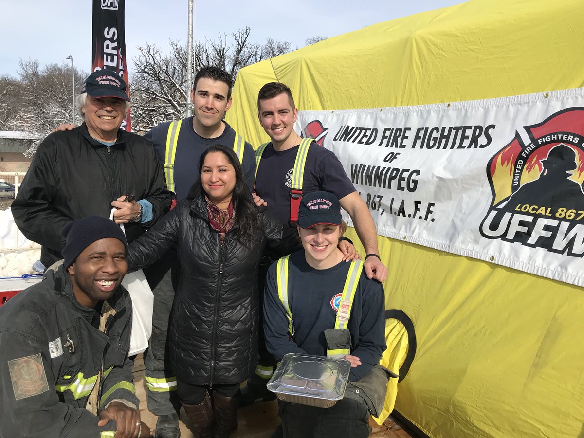 DeviSharmaWpg's tweet photo. Proud to support #RooftopCampout at Osborne Fire Hall. Sharing hot indian food to keep campers warm! Funds supporting important cause @MD_Canada!                @wpgfirefighter @UFFW867 @ChadSwayze @ericdyck https://t.co/4Q1QFoxgQB