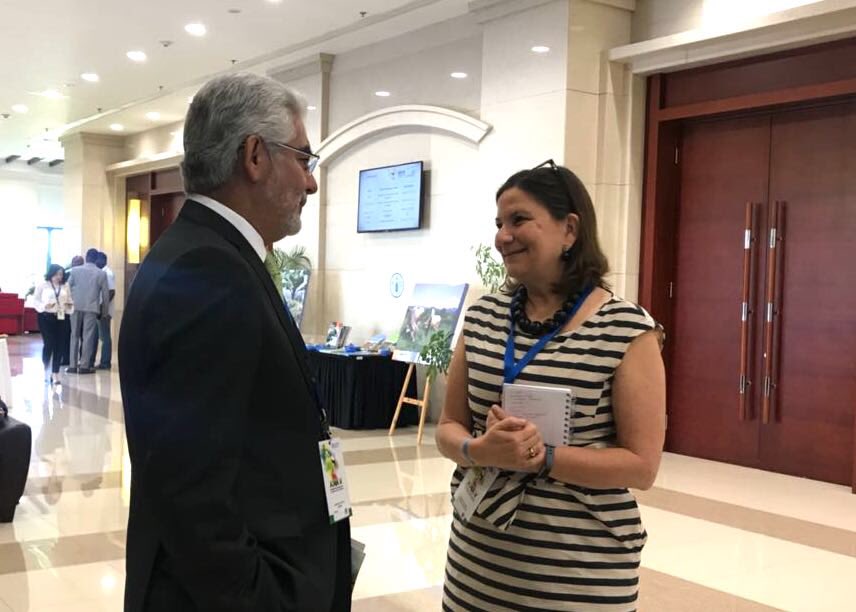 IgnacioLastra1's tweet photo. En representación de @ppcalzada en la 35ava Conferencia Regional de la #FAO para América Latina y el Caribe (LARC) #2018 #Jamaica en el que participan Ministros de Agricultura de los Estados miembros, aquí acompañado de @Martha_Barcena representante de #FAO #Roma 💚 https://t.co/JyiUuskBzx