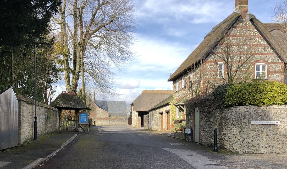 CMeadowsHousing's tweet photo. Out and about in picturesque Maiden Newton consulting with our residents as #MagnaBuilds https://t.co/boPzAle0vo