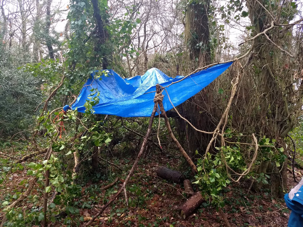 JoArblaster's tweet photo. Amazing forest workshop!
Took me back to childhood, and hearing all the different birds singing was music to my ears! Great tree climbing skills @Harooldgrif! Thanks for a lush sesh @ChantyHaughton! #TweetingaboutTweets! #DenBuildingExtraordinaire #OutdoorPlay #FunInTheForest https://t.co/Qq2cfmJmQ2