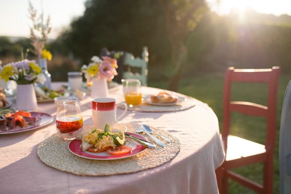 tableware24's tweet photo. Endlich Frühling: Mit Villeroy & Boch Colourful Life kommt Farbe auf den Tisch! Mehr dazu: https://t.co/cRAZ1yVFTi #tableware #Fruehling #Fruehlingsgefuehle #spring #villeroyboch #geschirr #tw24trends https://t.co/FG1QhwHCiD