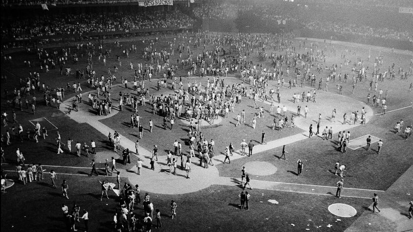 Sox On 35th tweet media