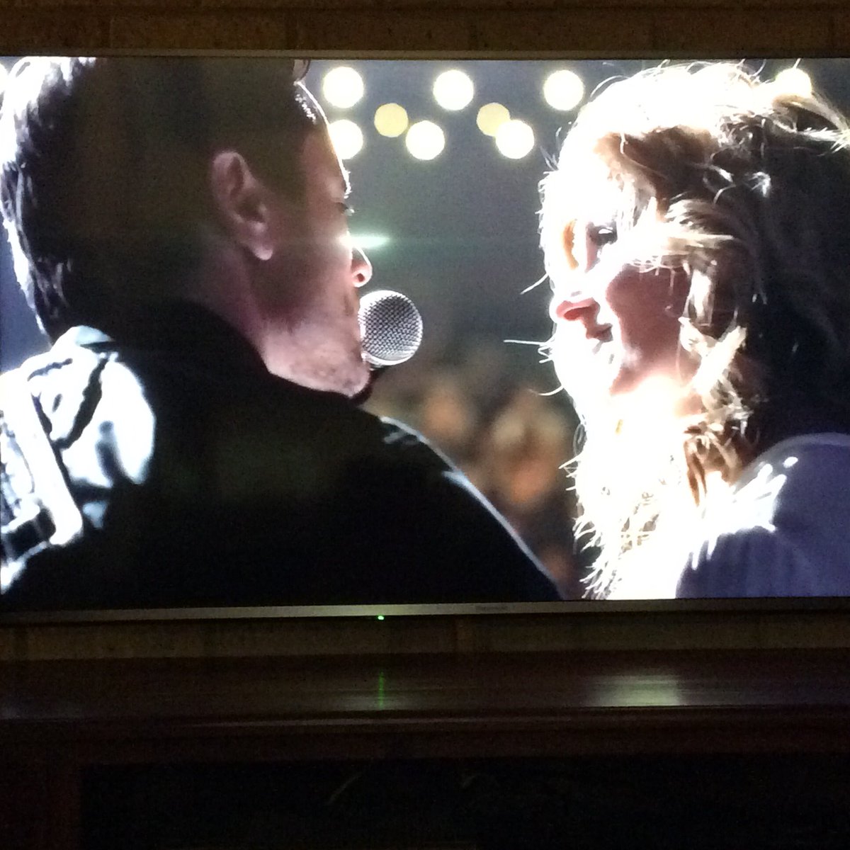 ShellieClose's tweet photo. Day2: Fav Deacon/Rayna duet. #TheRiversBetweenUs So much chemistry in this scene. Couldn’t get the song out of my head 4 days. Still high on my playlist rotation.
#ForTheLoveOfDeacon https://t.co/Kh1QiQVyBi
