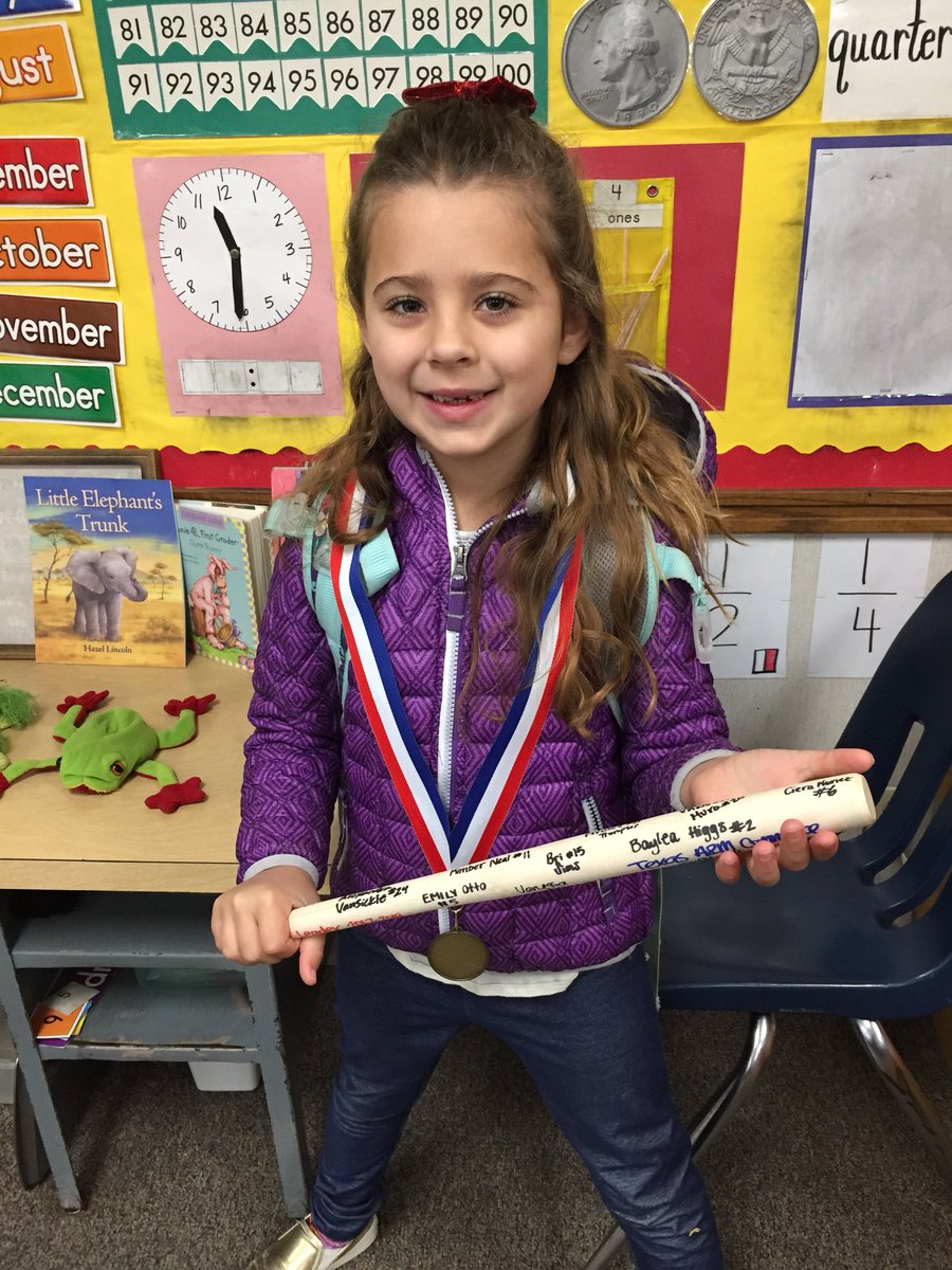 deeharris82's tweet photo. Congrats Tessa for earning 100 AR pts! @alderman_sarah @CESTinyTigers #cisdtigers #greatreaderπ https://t.co/LzQGsHBevs