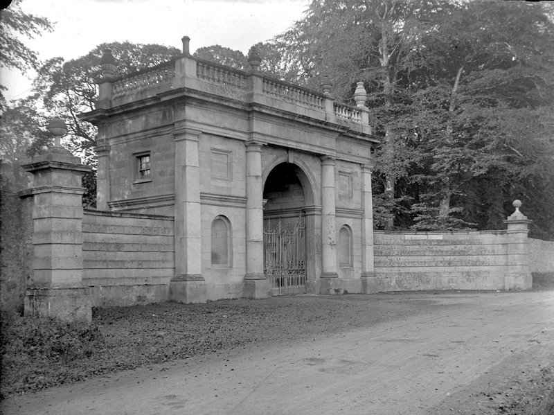 Rathfarnham Castle tweet media