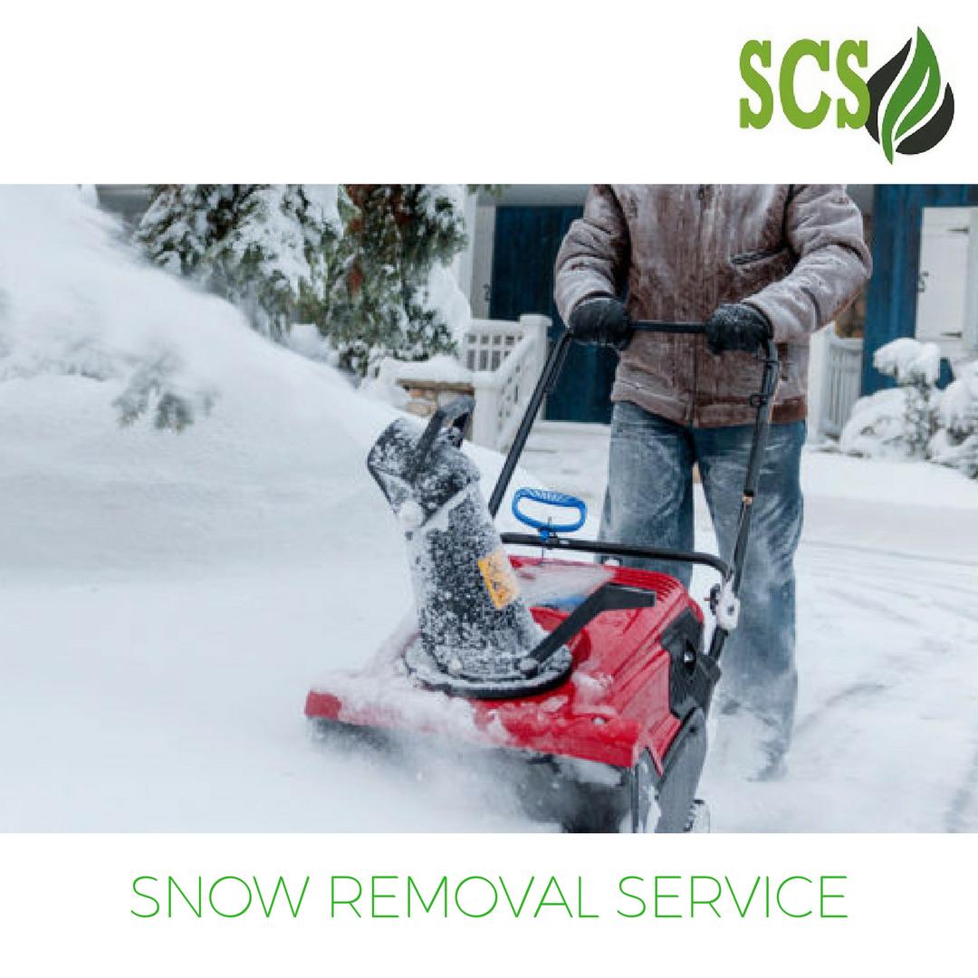 SCleaningteam's tweet photo. #snow #winter #plow #snowremoval #bossplow @synergycleaningteam @Scleaningteam https://t.co/f8ugCRnK4R