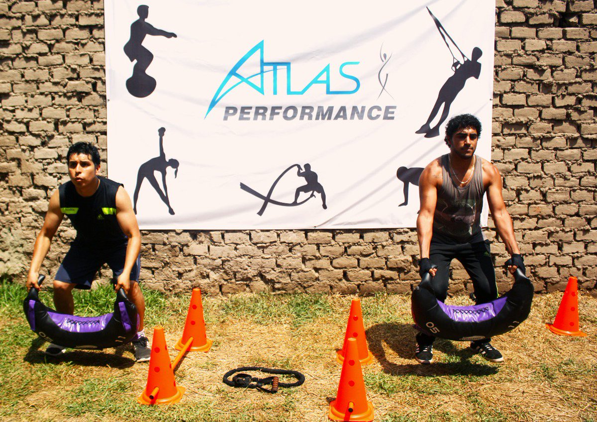 omarcitoclave's tweet photo. Aquí empieza tu cambio. Ven entrena con nosotros y saca la mejor versión de ti. Consultas al inbox. #Funcionales #AtlasPerformance Gracias a @Elbuenkikin24 por las fotos !! https://t.co/QHrCMfzbeB