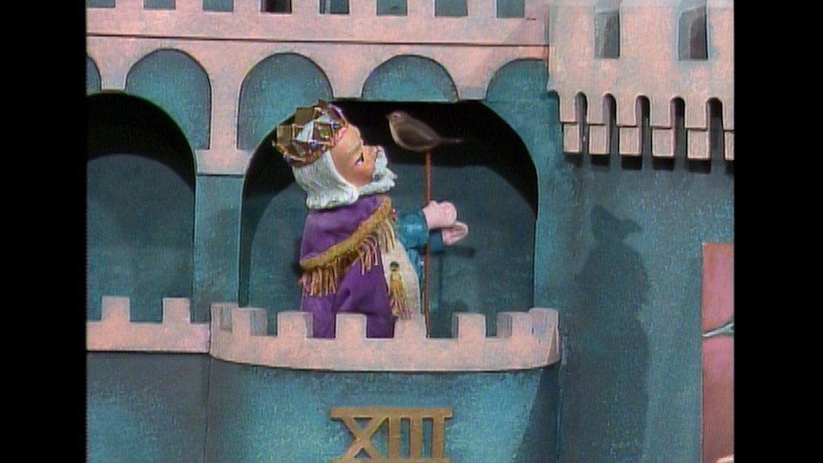 FredRogersPro's tweet photo. We're wishing a very Happy #NationalUniqueNamesDay (yes, it's a real holiday) to two of our favorite royal pets, Mimus Polyglottos and Troglodytes Aedon! #MisterRogers50 https://t.co/mRKDCCQ2Rt