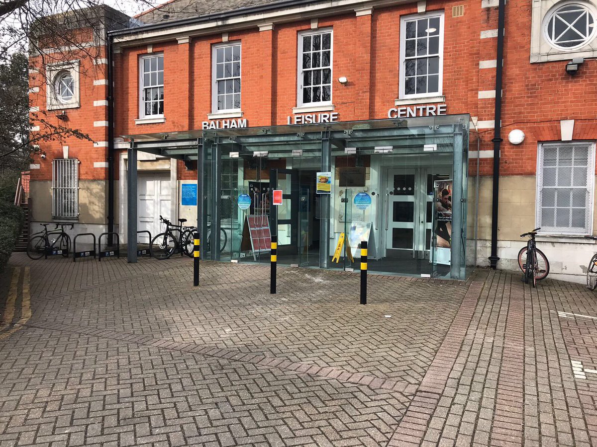 BalhamLC's tweet photo. No water? Local residents are more than welcome to come and use our shower facilities #BalhamLc #thameswater https://t.co/G769hxiPck