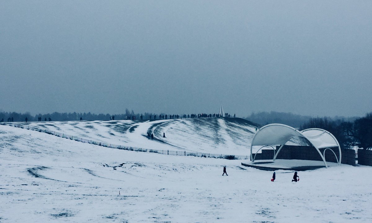 One last snow pic! This one of the local ski resort Campbell Park #lovemk #lovekeynes #snow #uksnow #beastfromtheeast