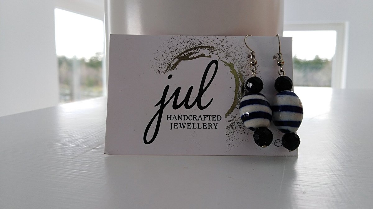 Would you like a beautiful #handmade #jewellery #OpportunityTuesday Just join @WexfordHour 9pm this evening use hastags #julsulove @julsulove @HotelkennedyB
@HealingCatalist @SoulscribeCalli @ConefreyPharmac @DCCoI #wearingIRish