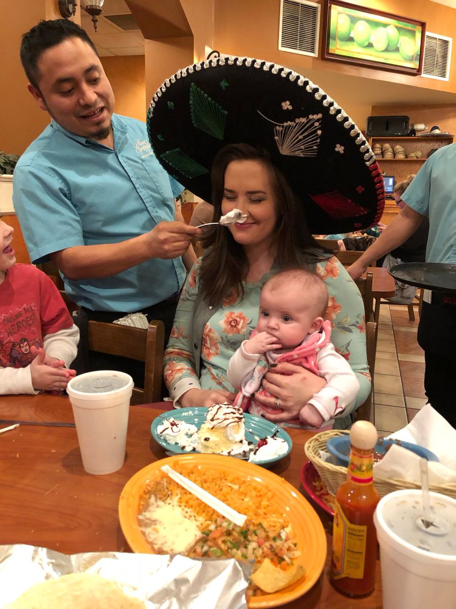 jonaslarkin's tweet photo. Happy birthday, love. https://t.co/jiV8BvQuQq